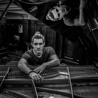 Photo Tomas Azcarate